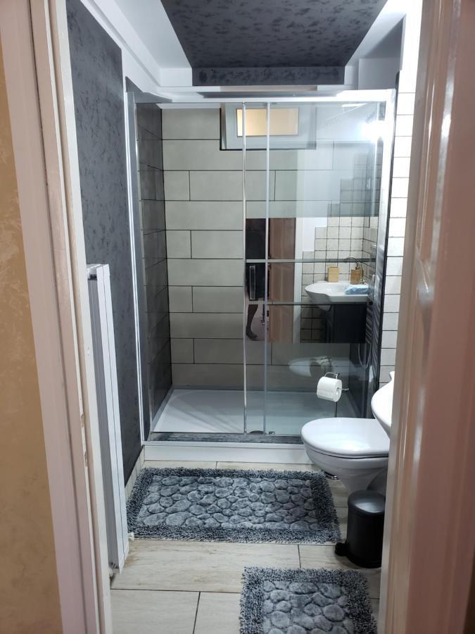 בוקרשט Phoenix Studio מראה חיצוני תמונה